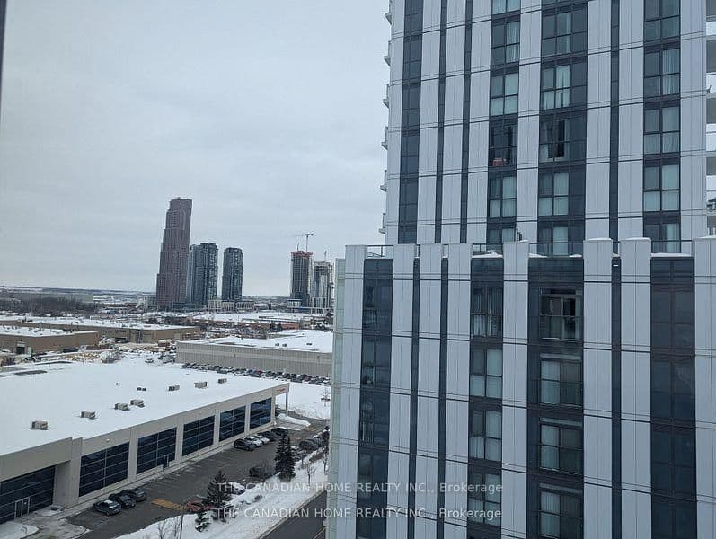 10 Honeycrisp Crescent, Unit 1103