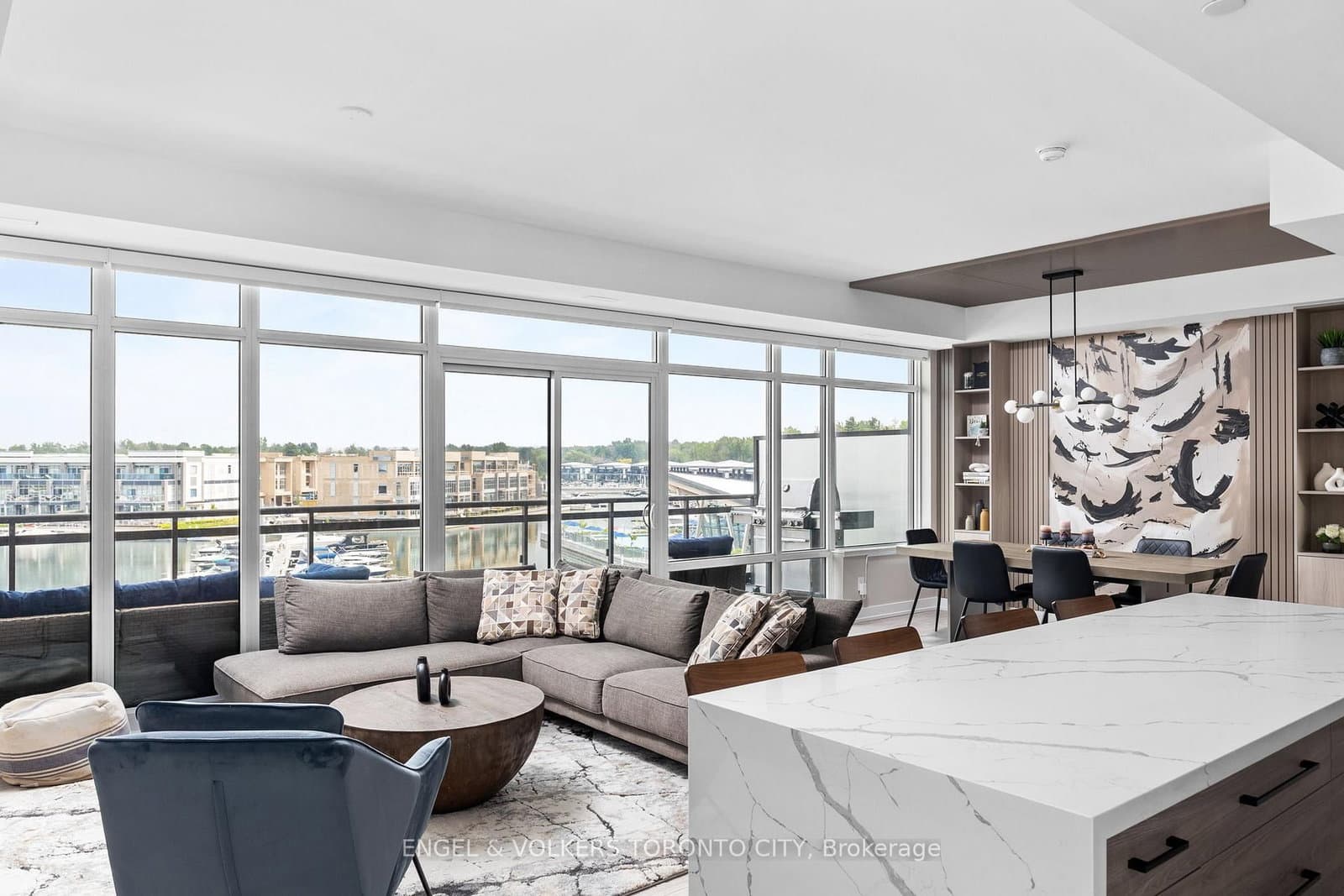 #110 - 317 Broward Way