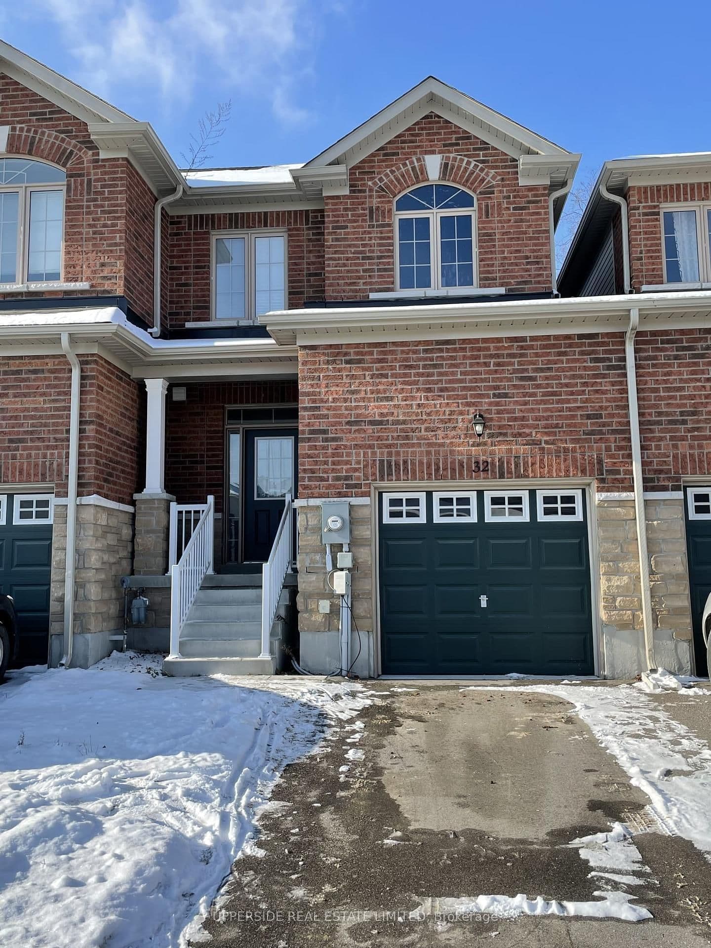 32 Greenwood Drive