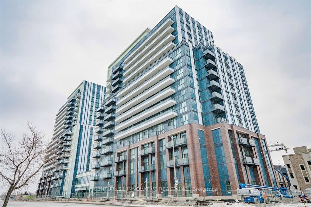 10 Honeycrisp Crescent, Unit 902