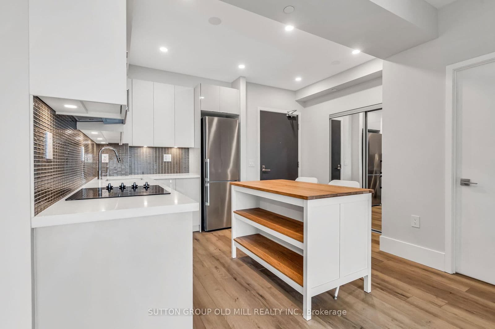 #401 - 2916 Highway 7