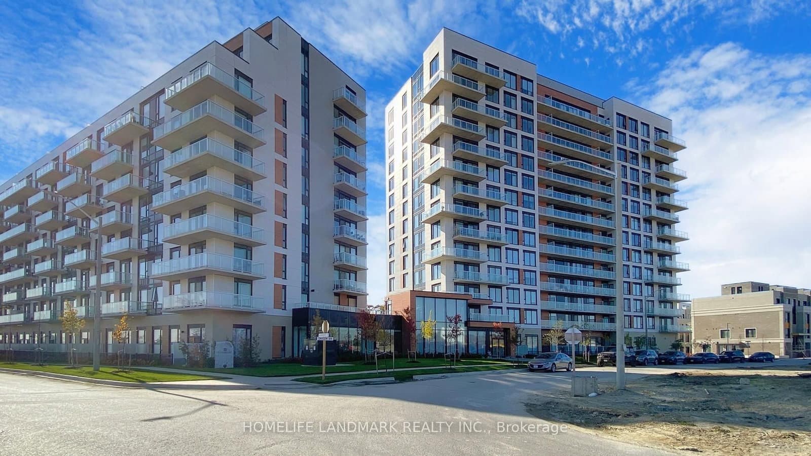 6 David Eyer Road, Unit 812
