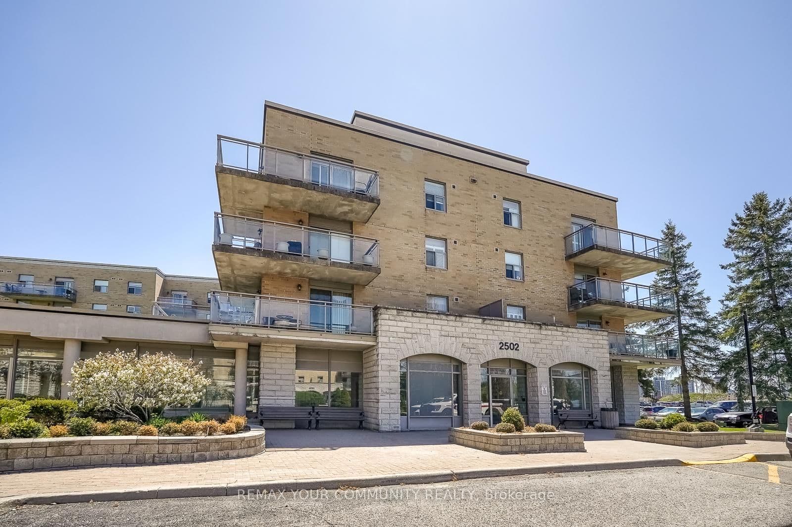 #109 - 2502 Rutherford Road