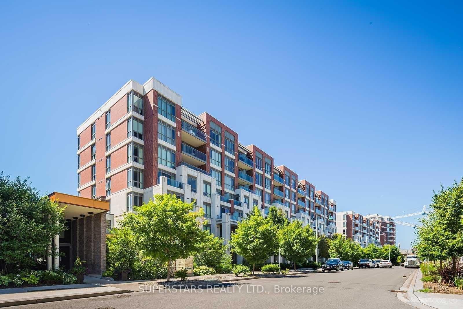 #502C - 39 Upper Duke Crescent