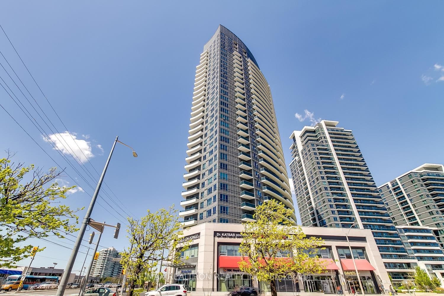 #322 - 7161 Yonge Street