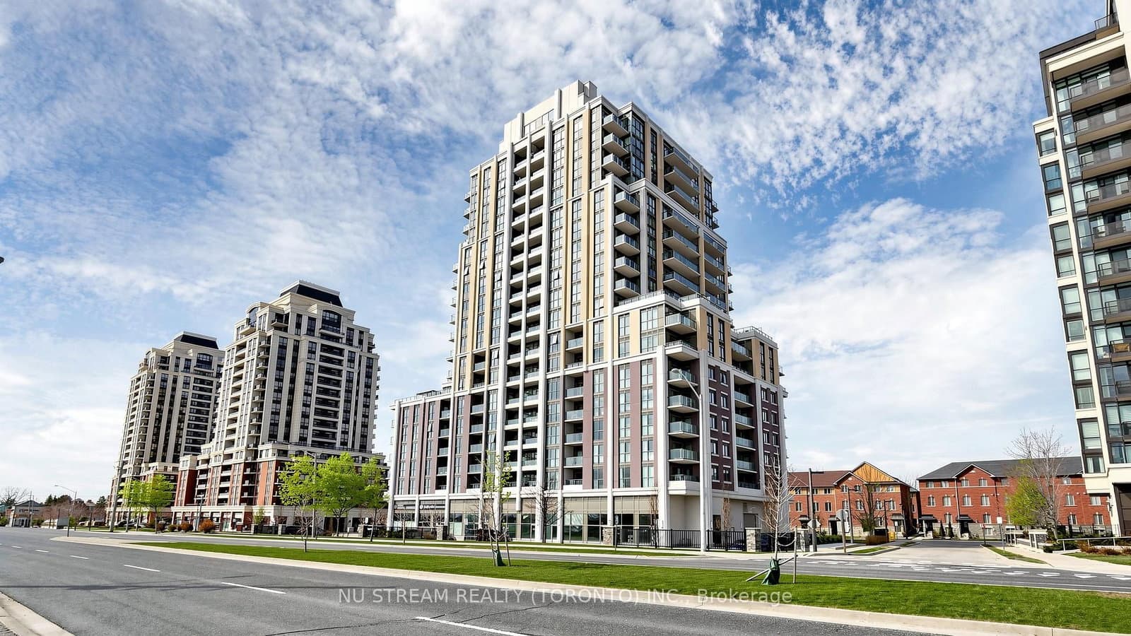 #905 - 9560 Markham Road