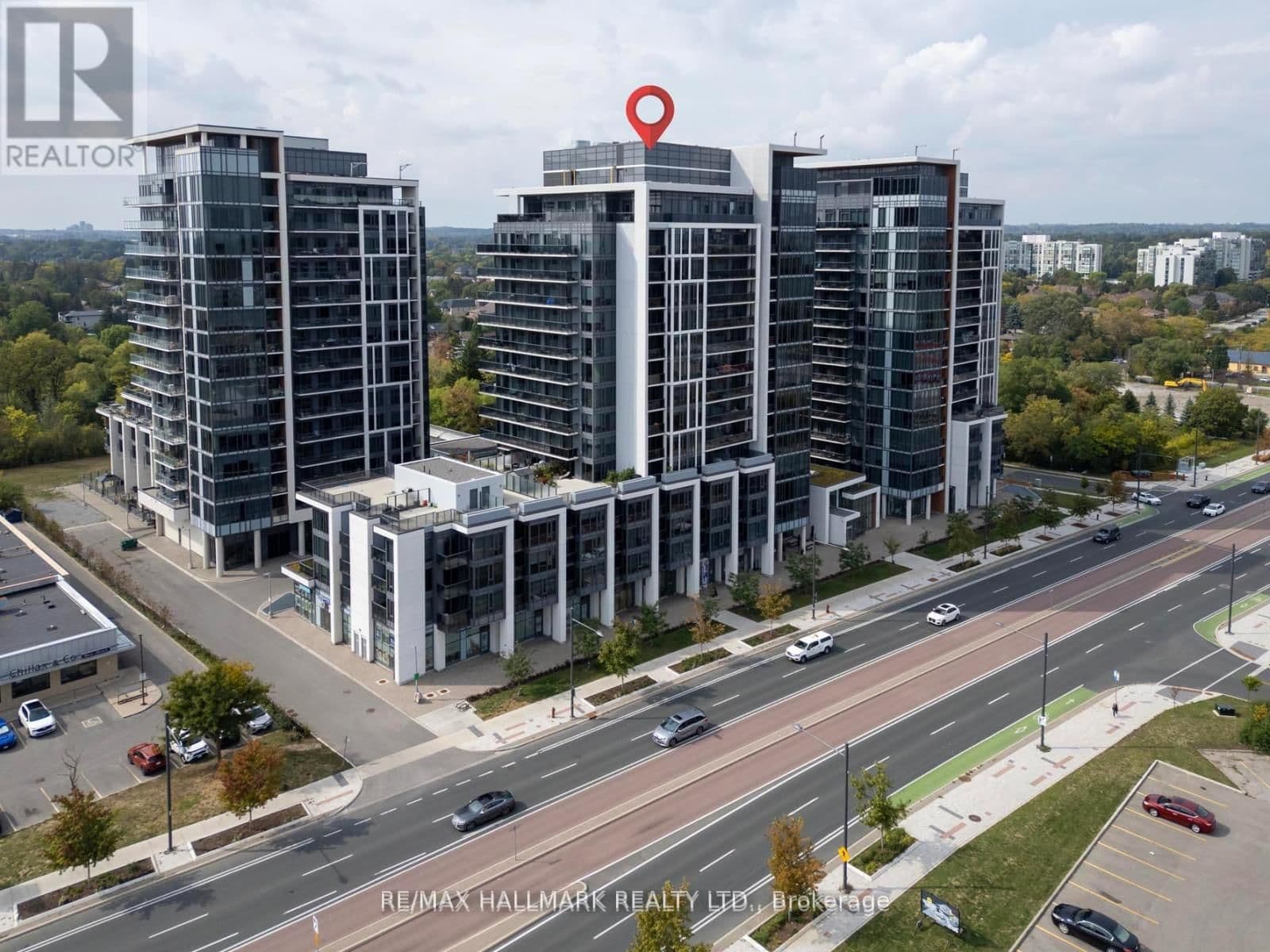 #1112A - 9608 Yonge Street