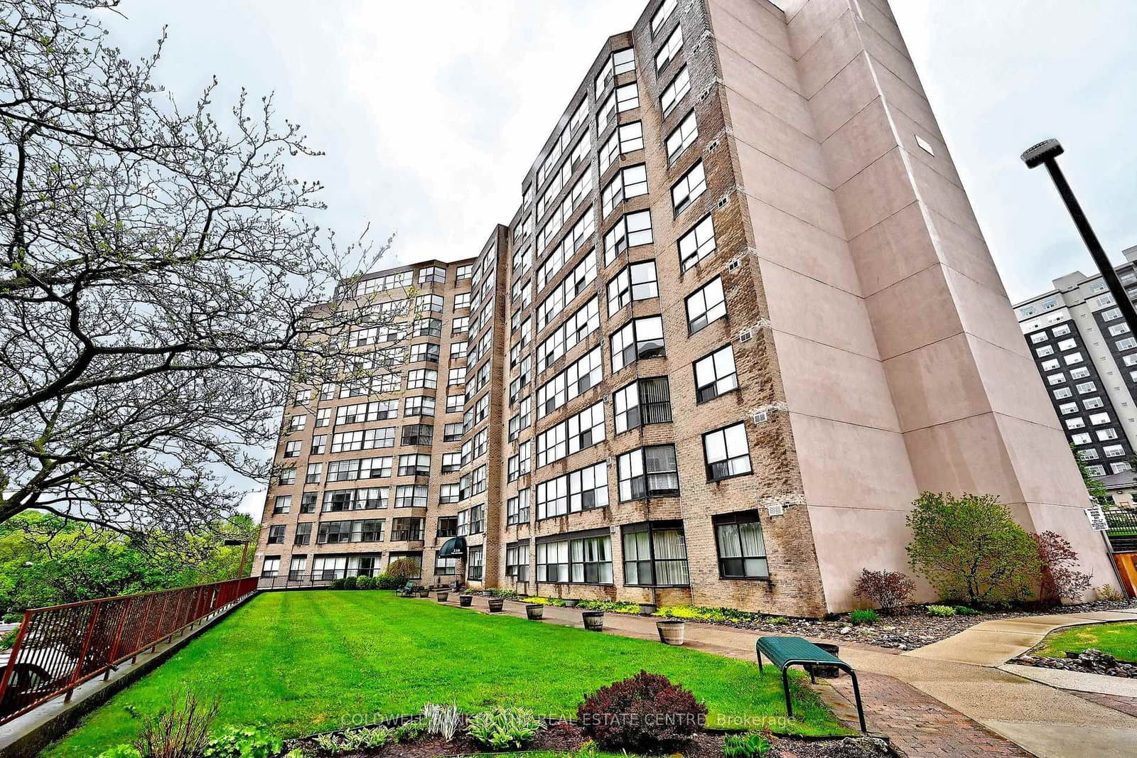 #208 - 250 Davis Drive