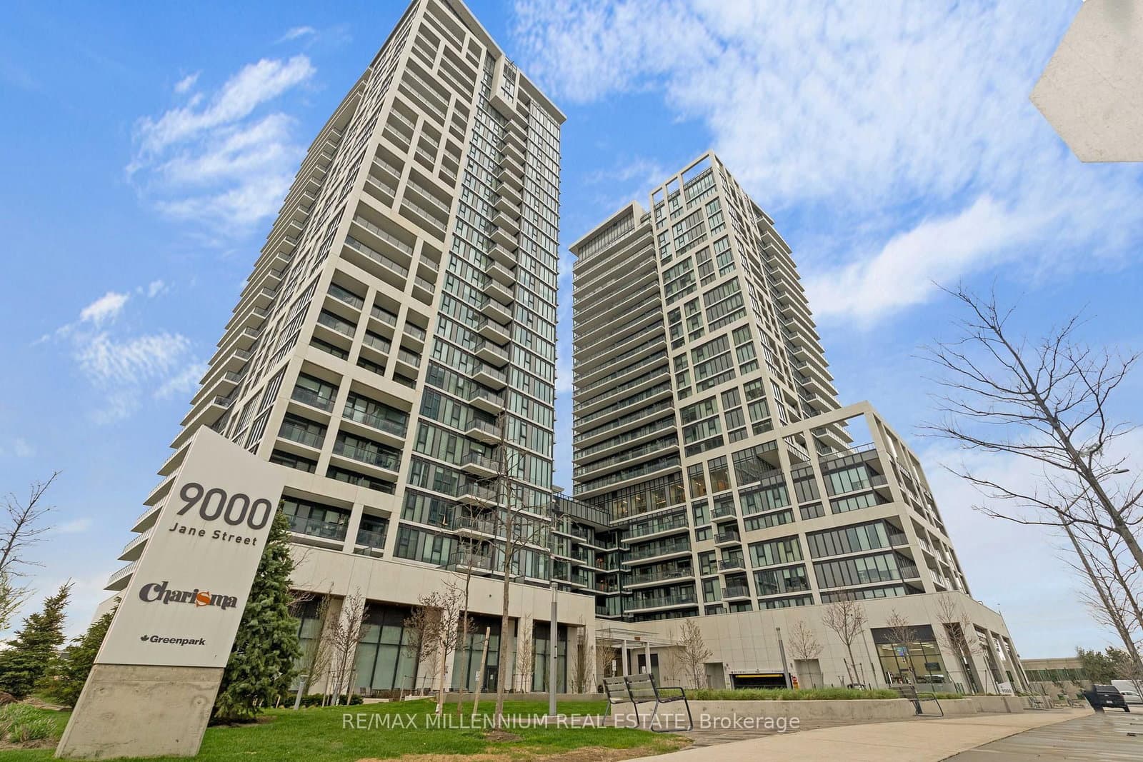 #209 - 9000 Jane Street