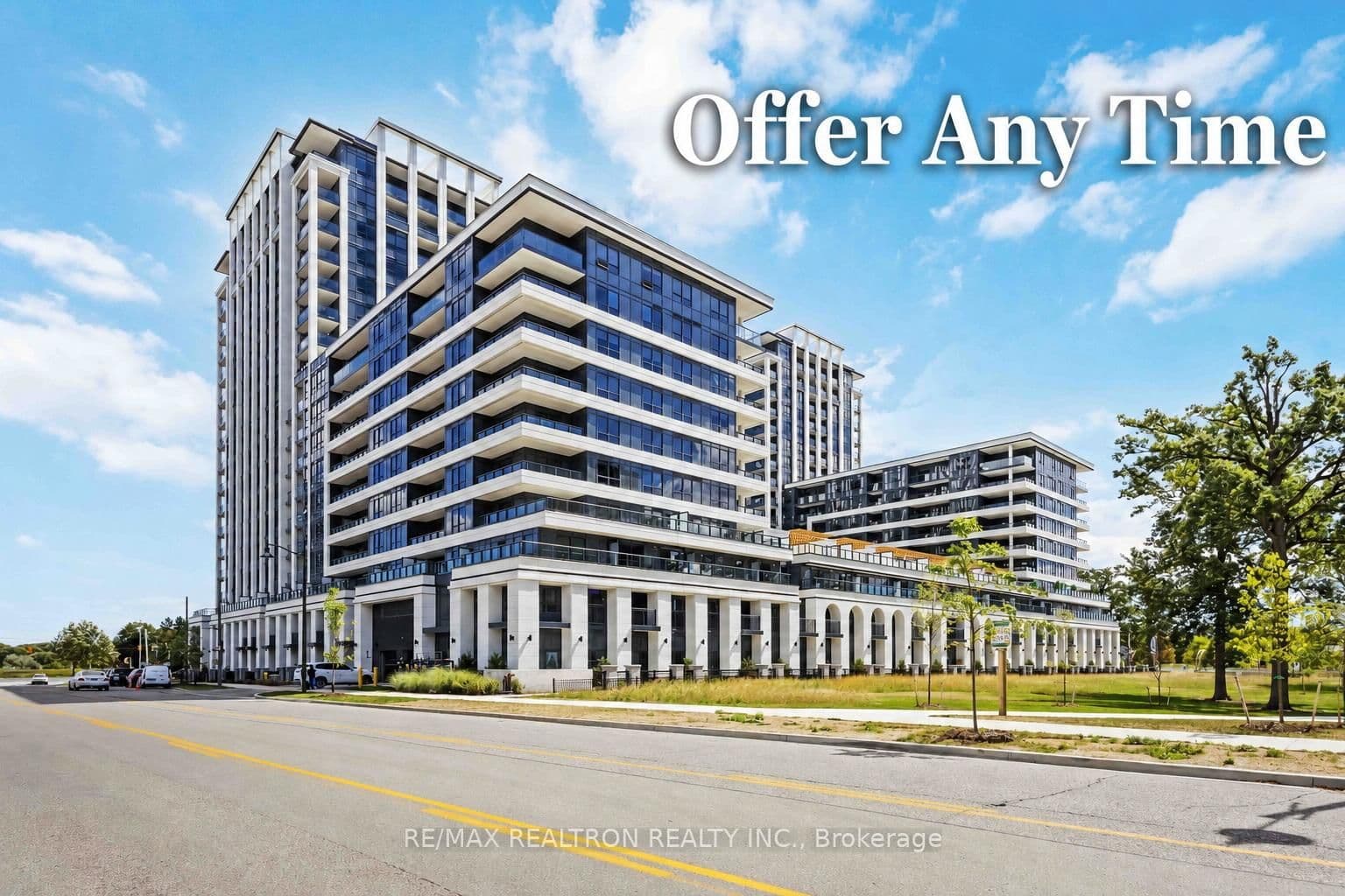#826 - 8 Cedarland Drive