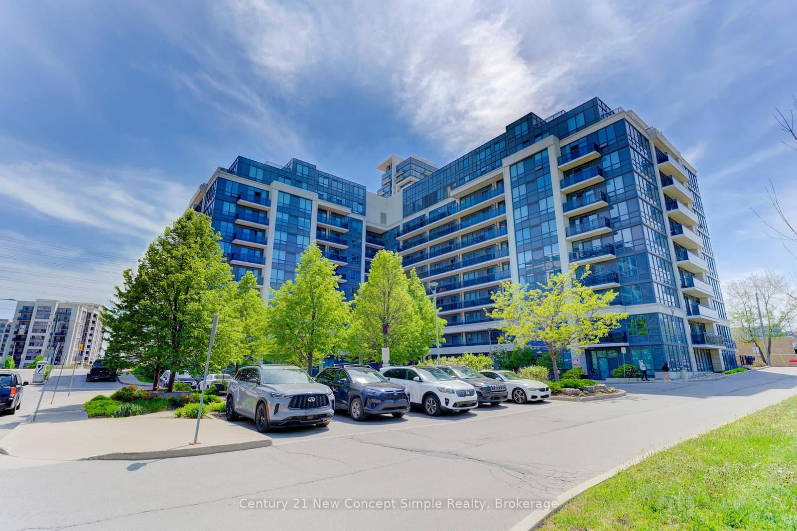 #203 - 370 Highway 7 E