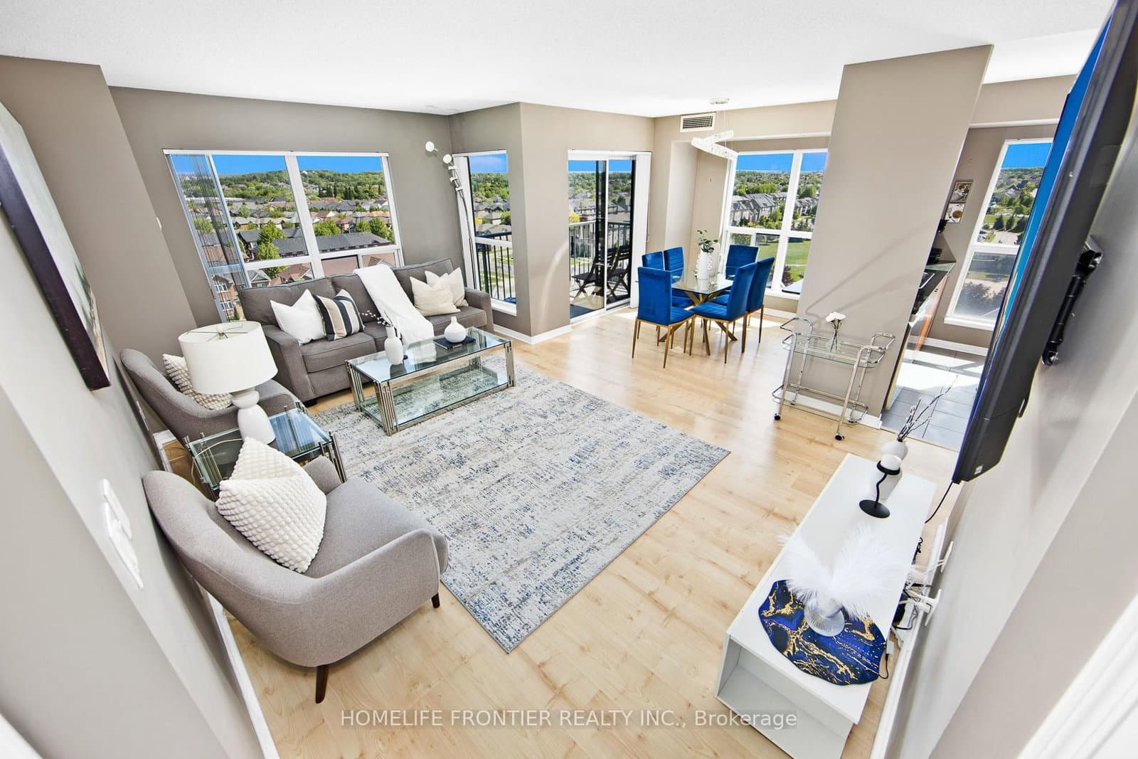 #1117 - 185 Oneida Crescent