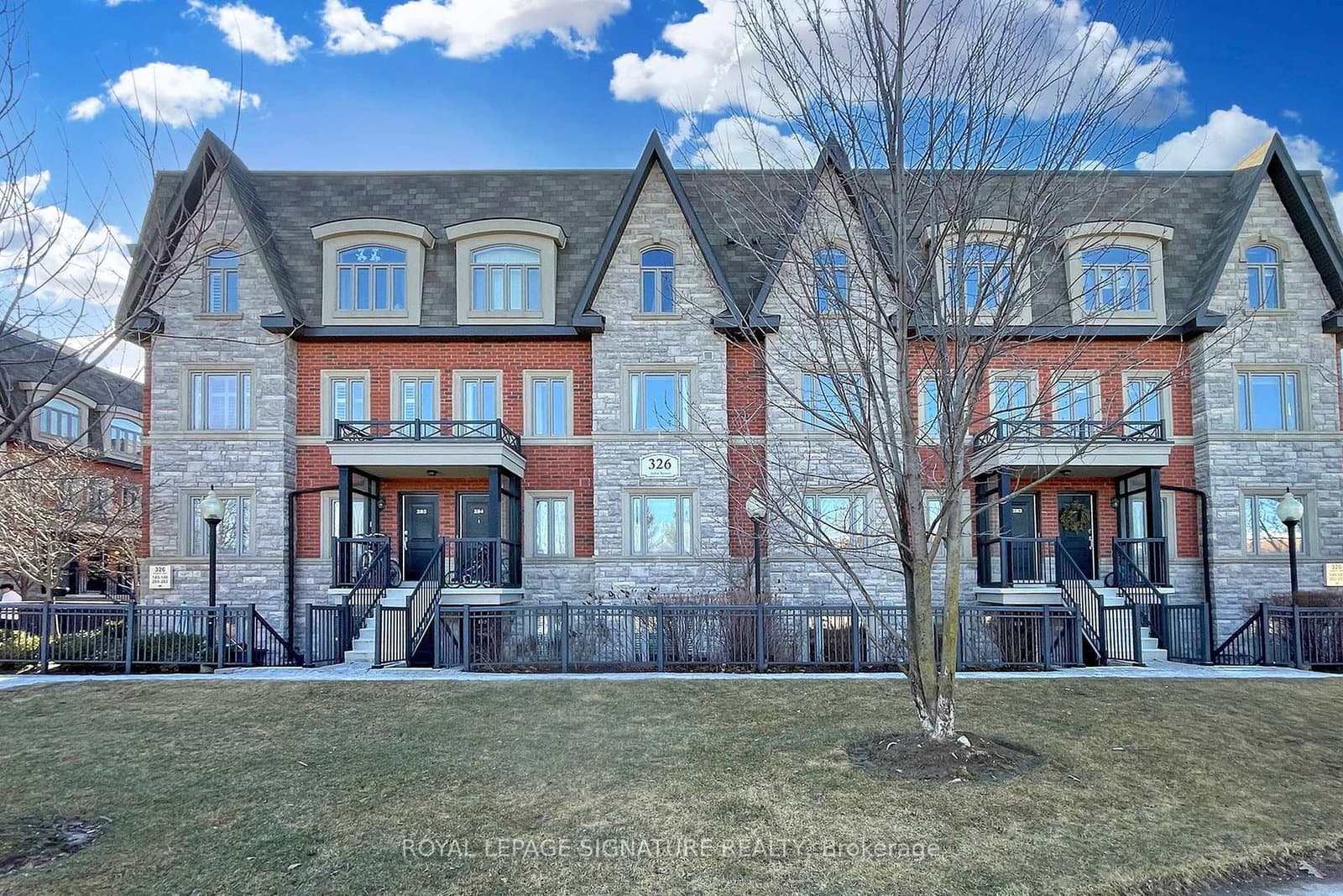 326 John Street, Unit 141