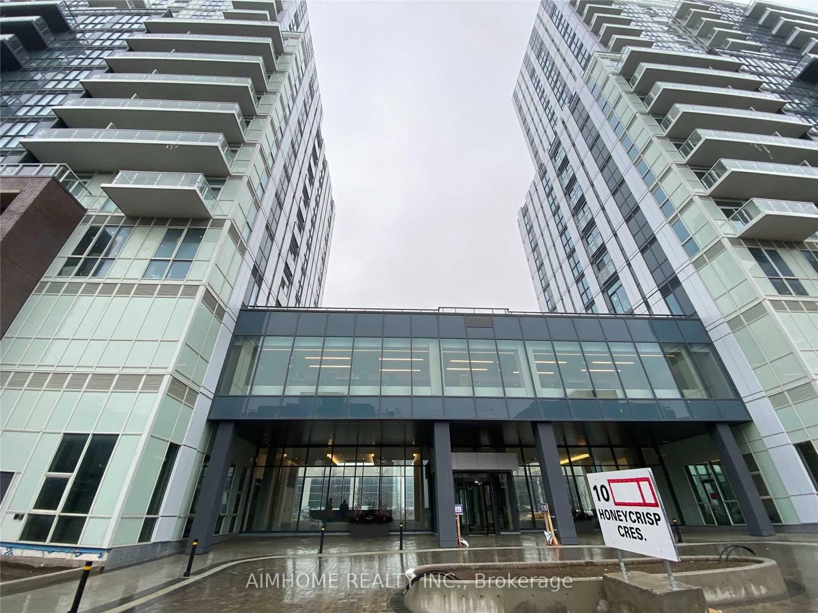 10 Honeycrisp Crescent, Unit 521