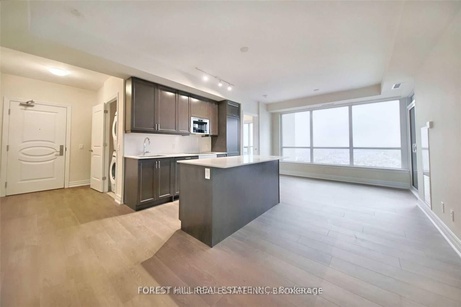 9075 Jane Street, Unit 1109