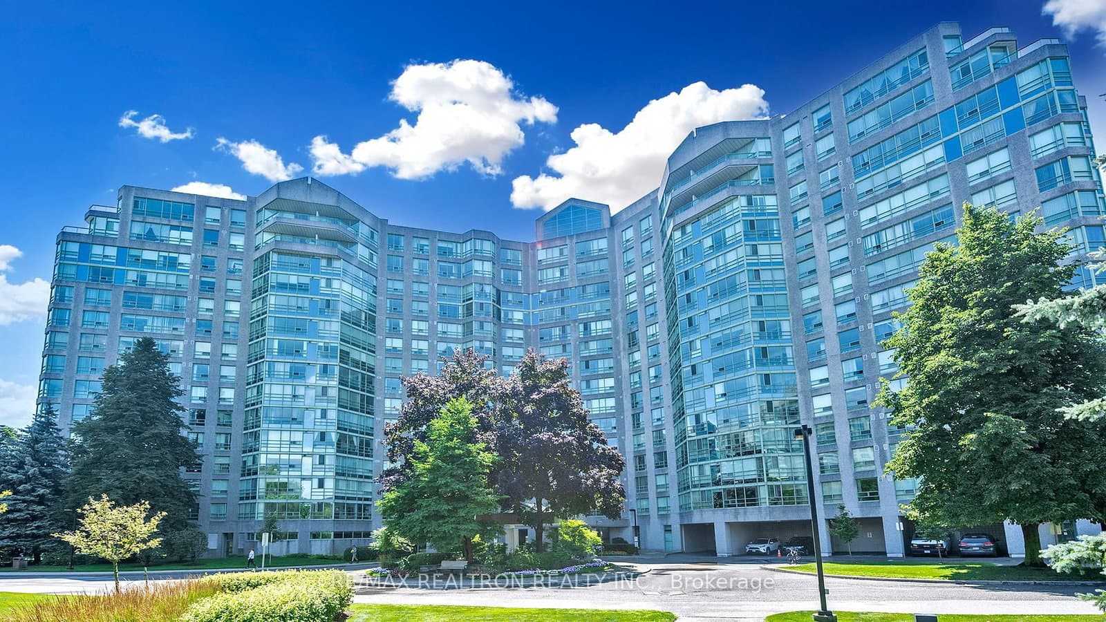 7805 Bayview Avenue E, Unit 912