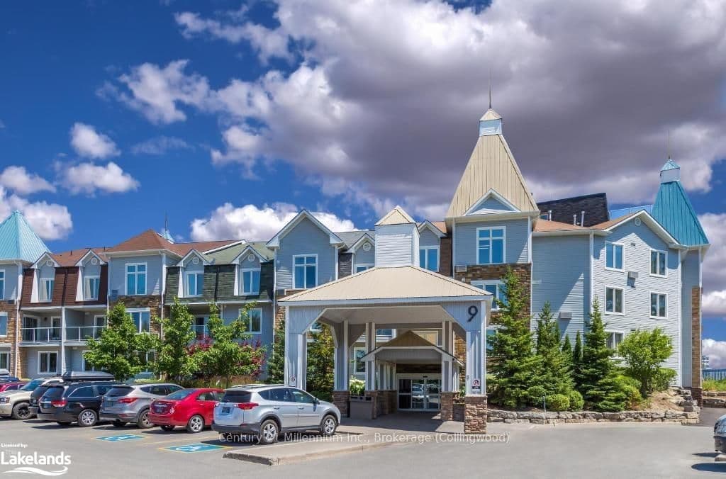 #2116-2118 - 9 HARBOUR Street E