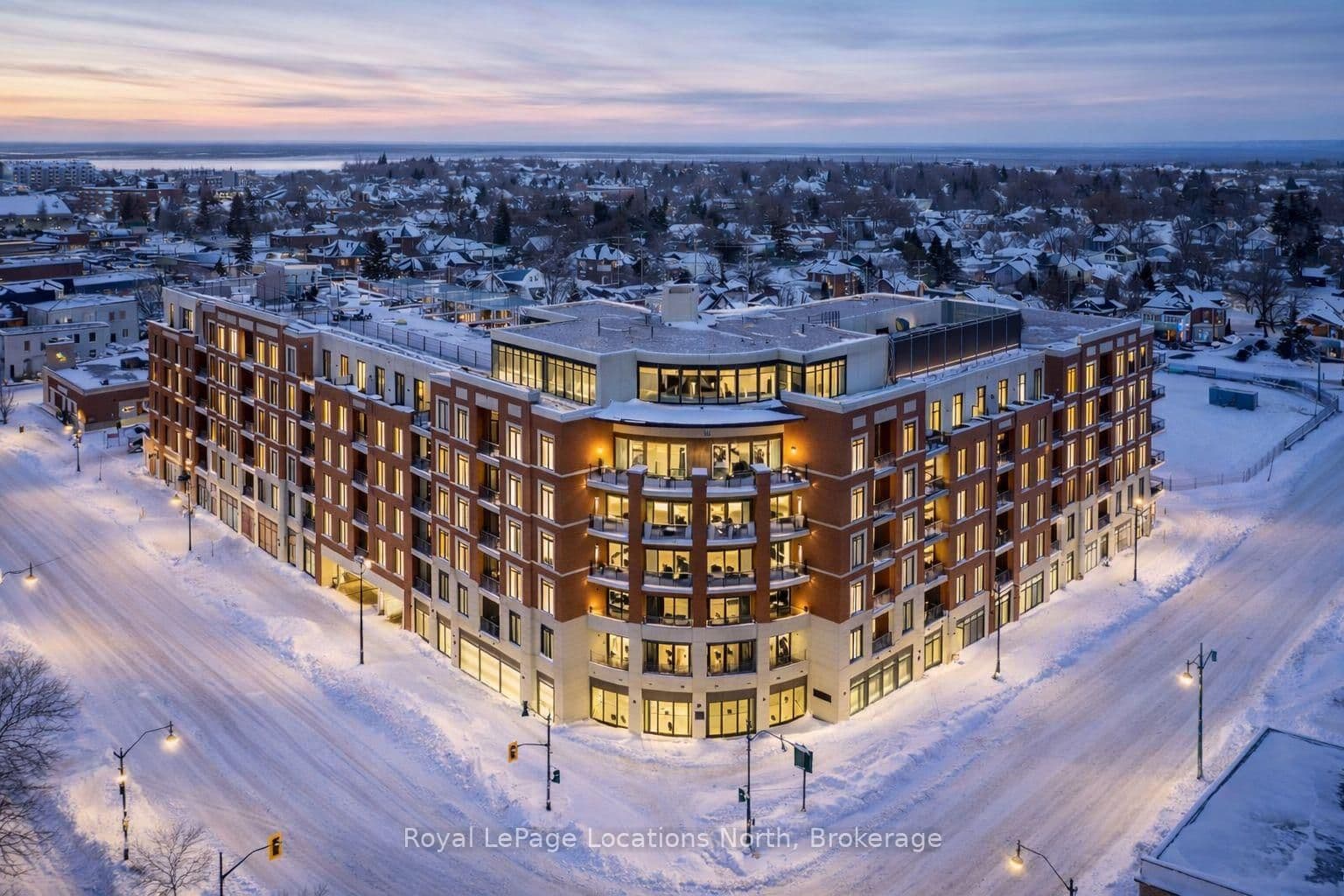 #219 - 1 Hume Street