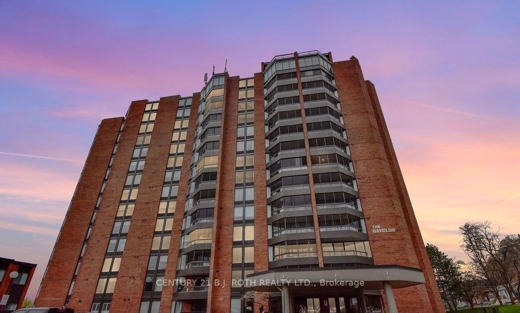 #405 - 181 Collier Street