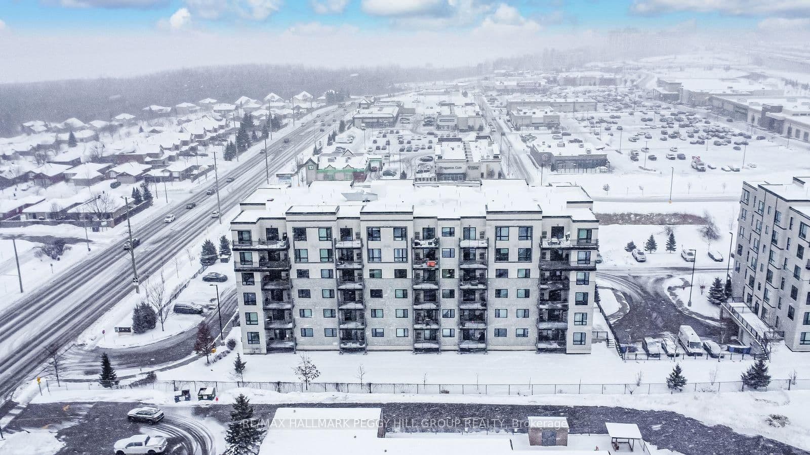 #404 - 295 Cundles Road E