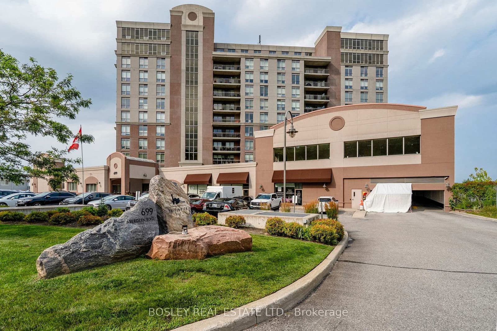 #307 - 699 Aberdeen Boulevard