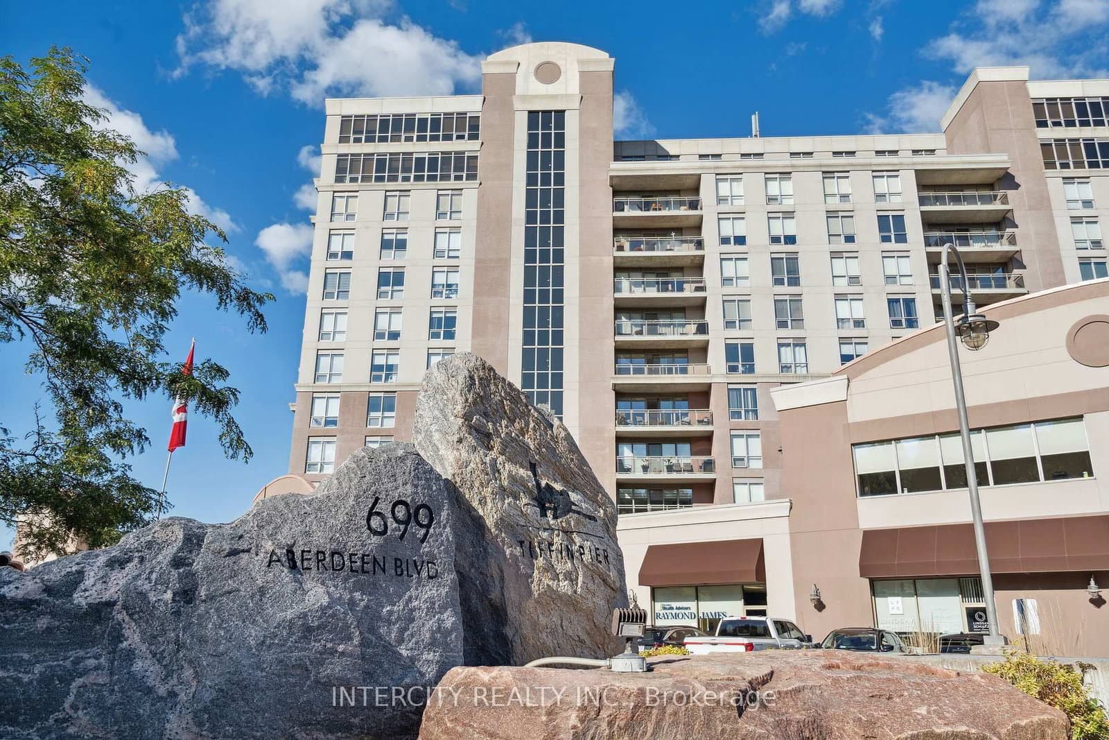 #905 - 699 Aberdeen Boulevard