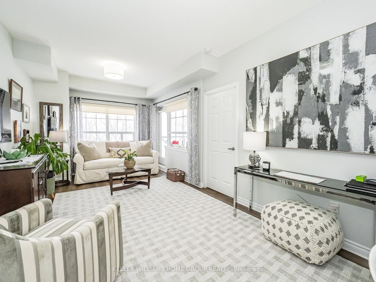 354 Atherley Road, Unit 306