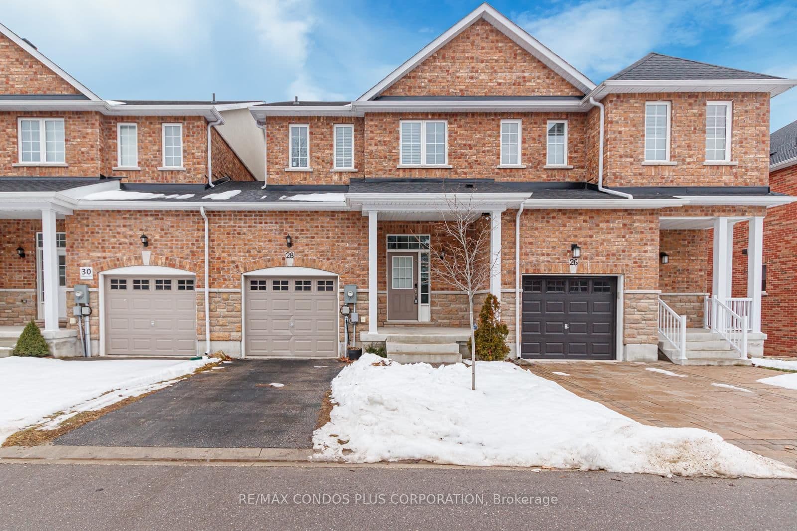 28 Farwell Avenue