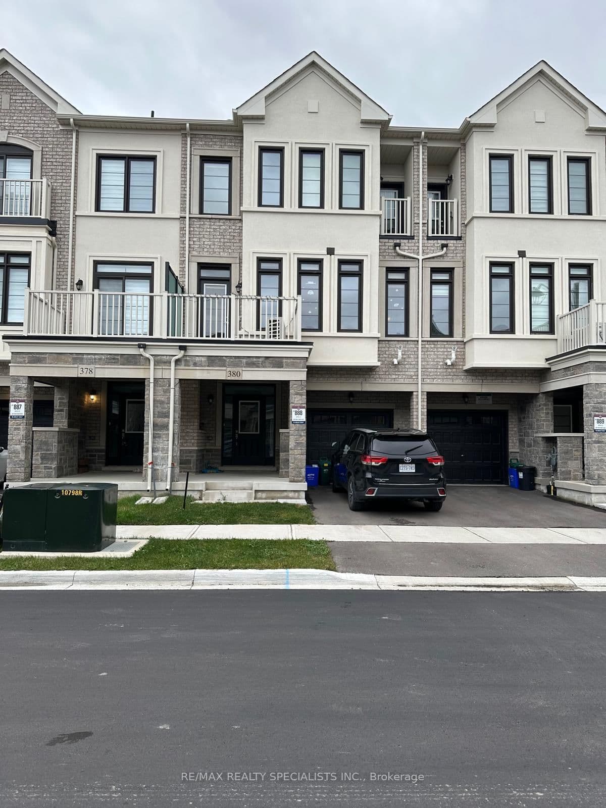 380 Twinflower Place