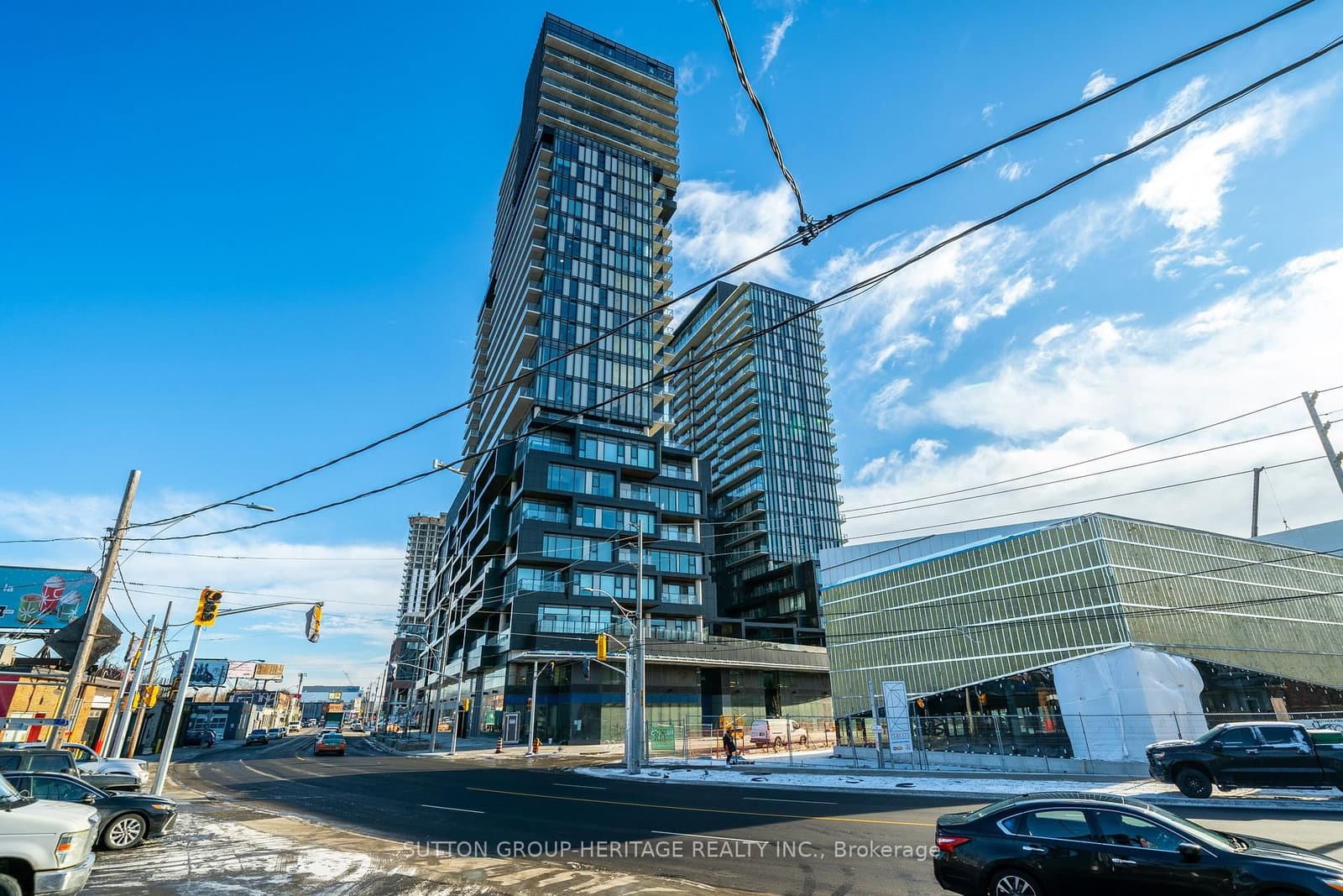 1285 Dupont Street, Unit 2302