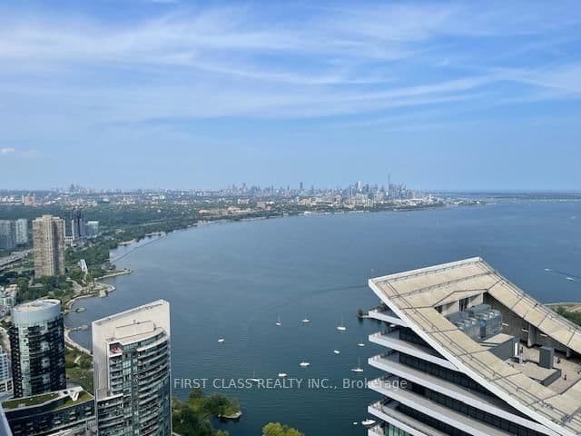 30 Shore Breeze Drive, Unit 6207