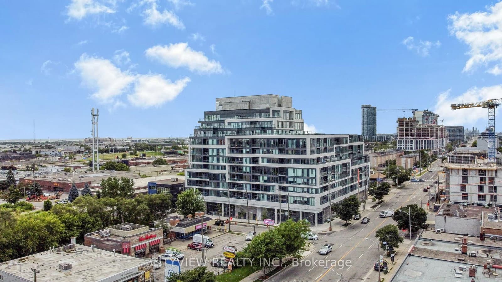 859 The Queensway, Unit 816