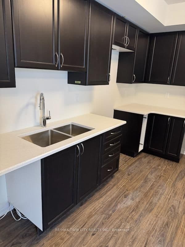 35 Fieldridge Crescent, Unit 28