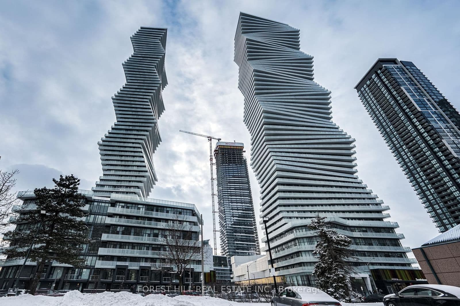 3900 Confederation Parkway, Unit 1201