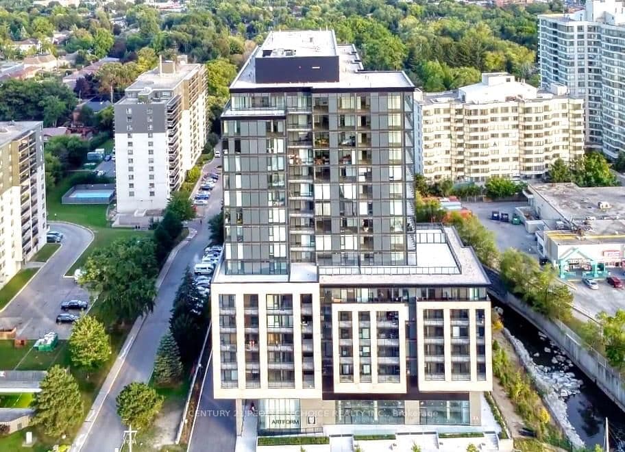 86 Dundas Street E, Unit 303