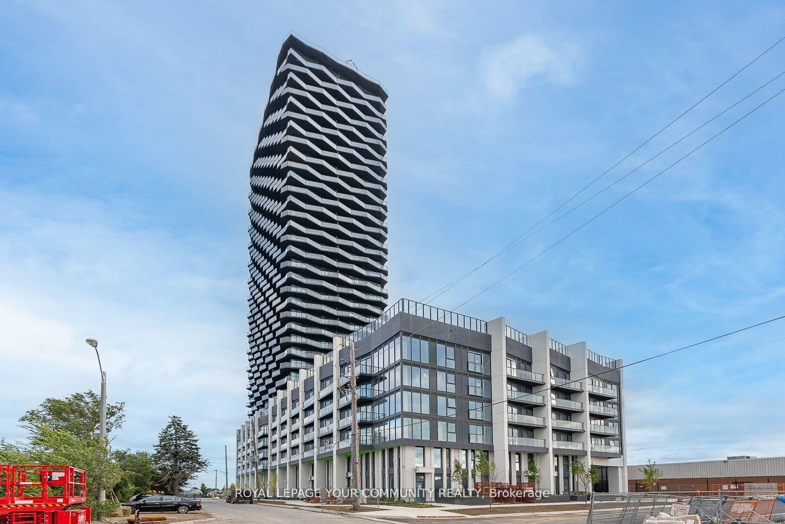 36 Zorra Street, Unit 1010