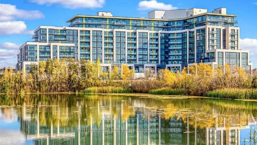 405 Dundas Street W, Unit 401