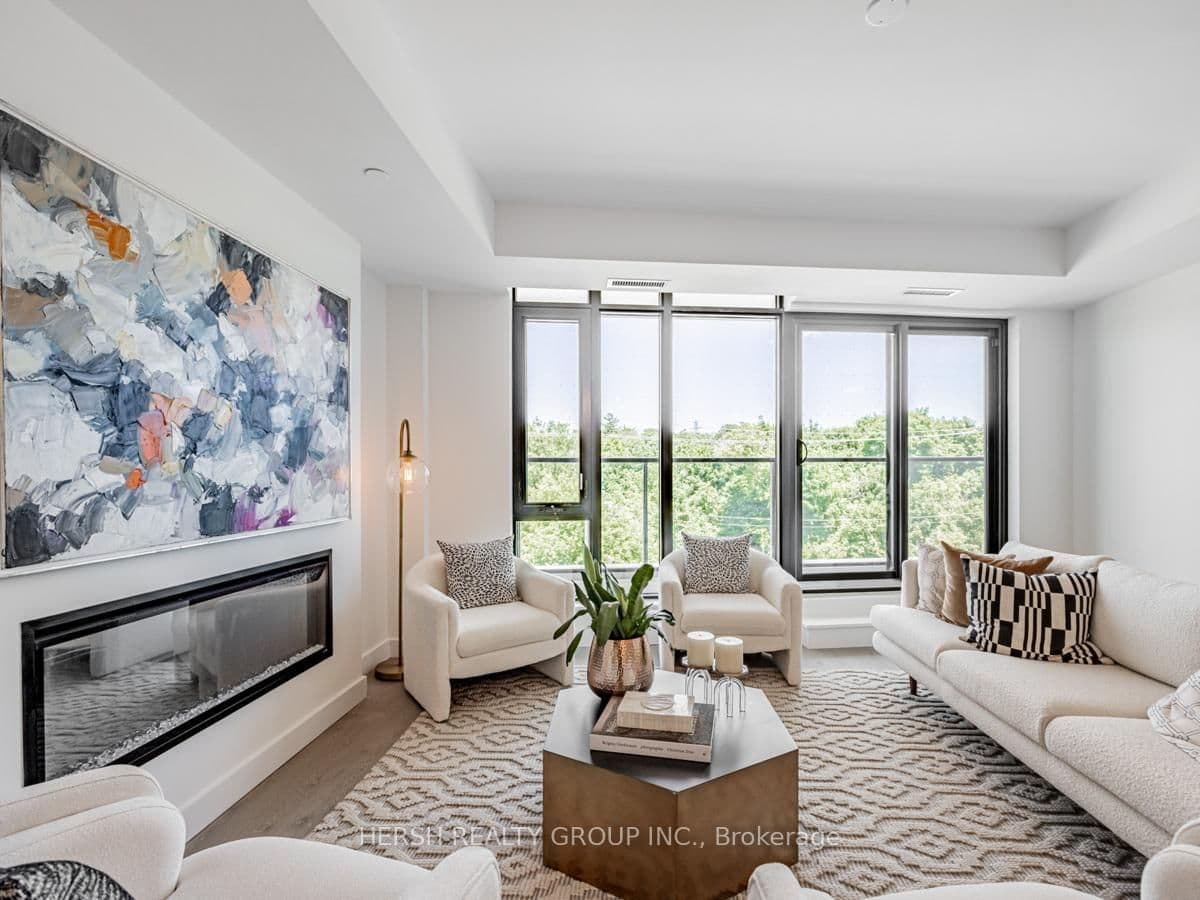 160 Kingsway Crescent, Unit 308