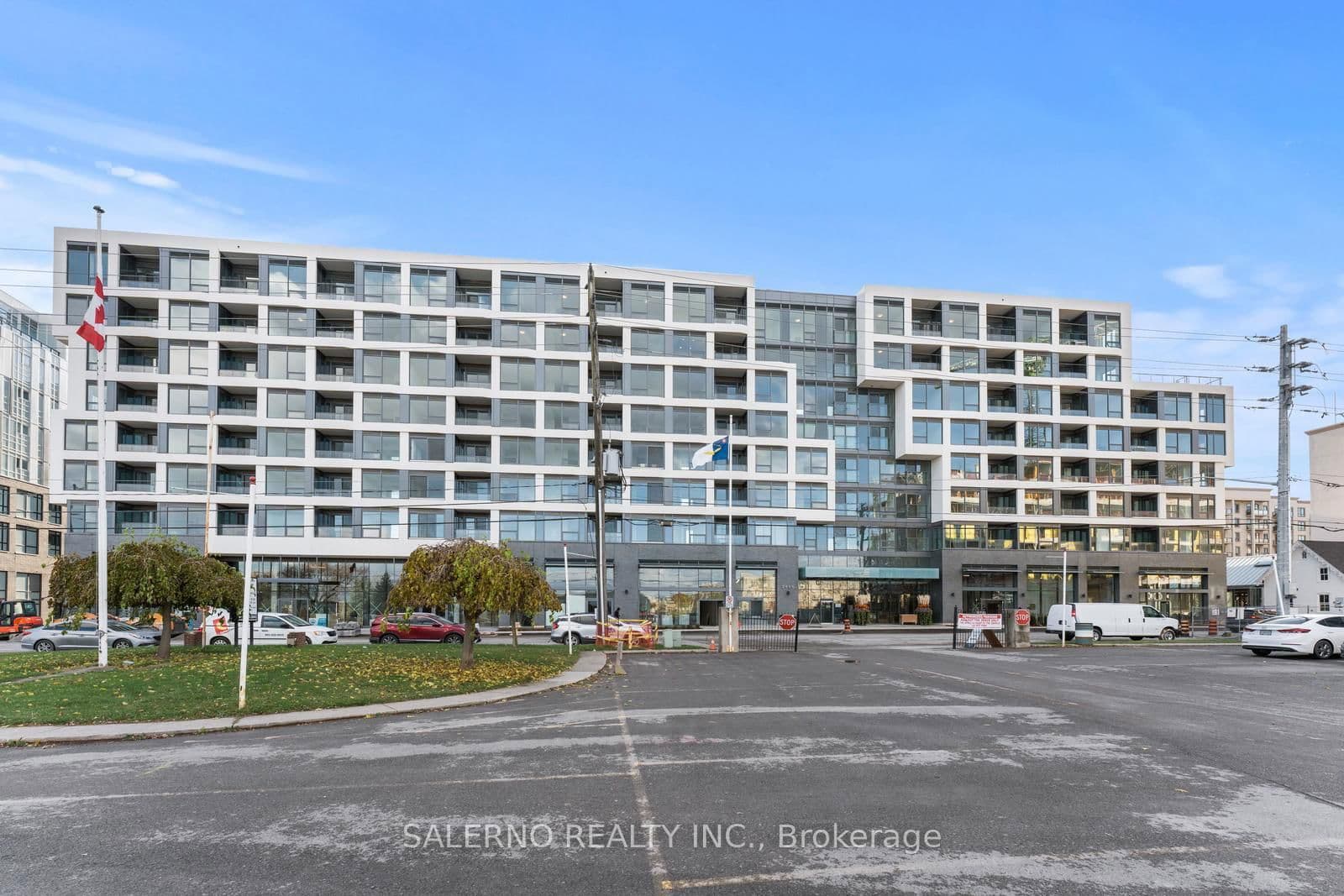 2450 Old Bronte Road, Unit 621