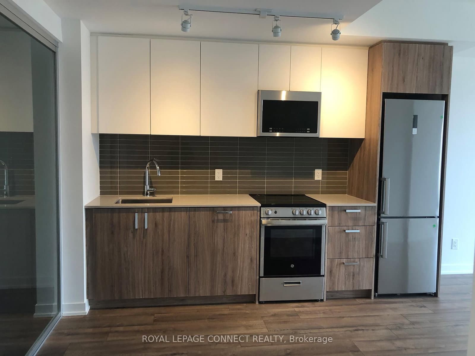 1787 St. Clair Avenue W, Unit 619