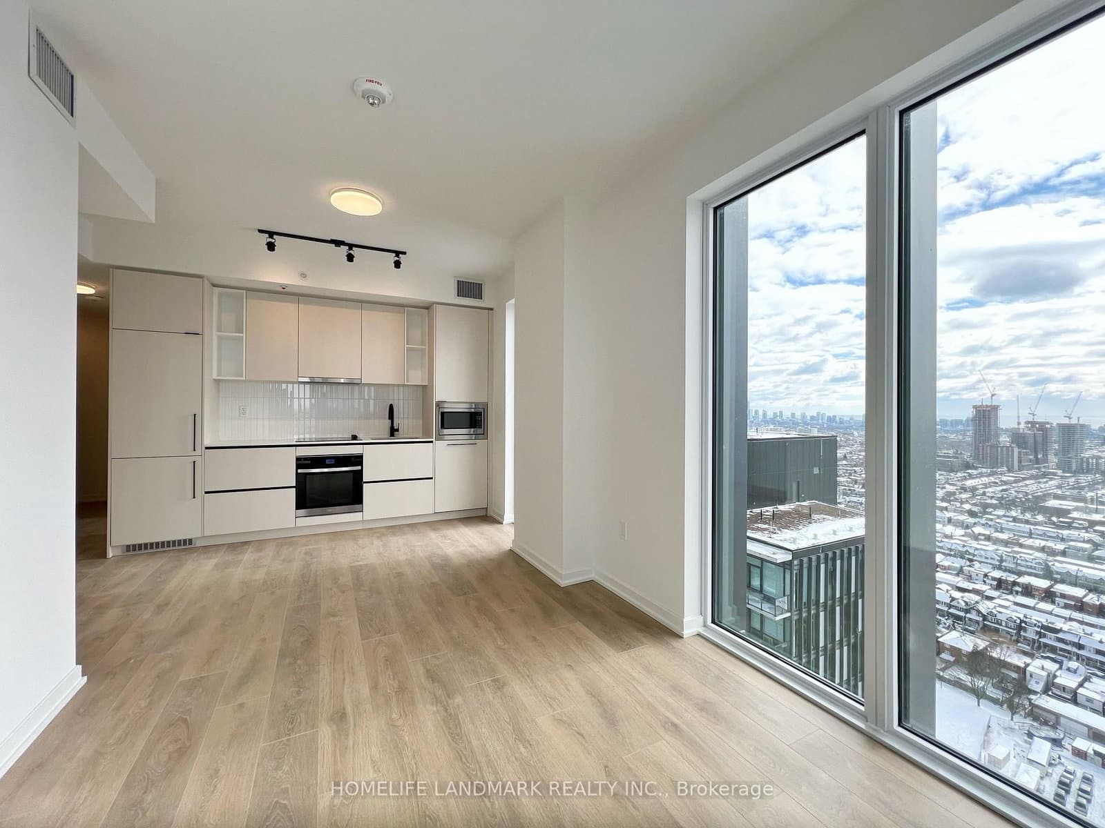 1285 Dupont Street, Unit 2802