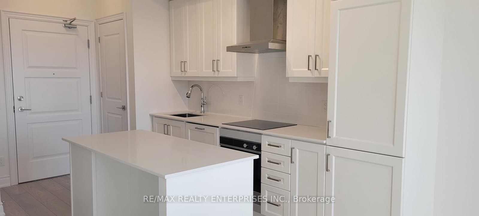 36 Elm Drive W, Unit 1708