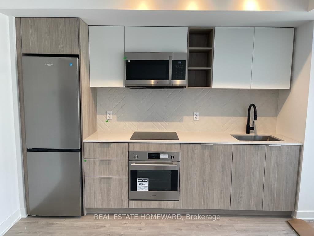 36 Zorra Street, Unit 431