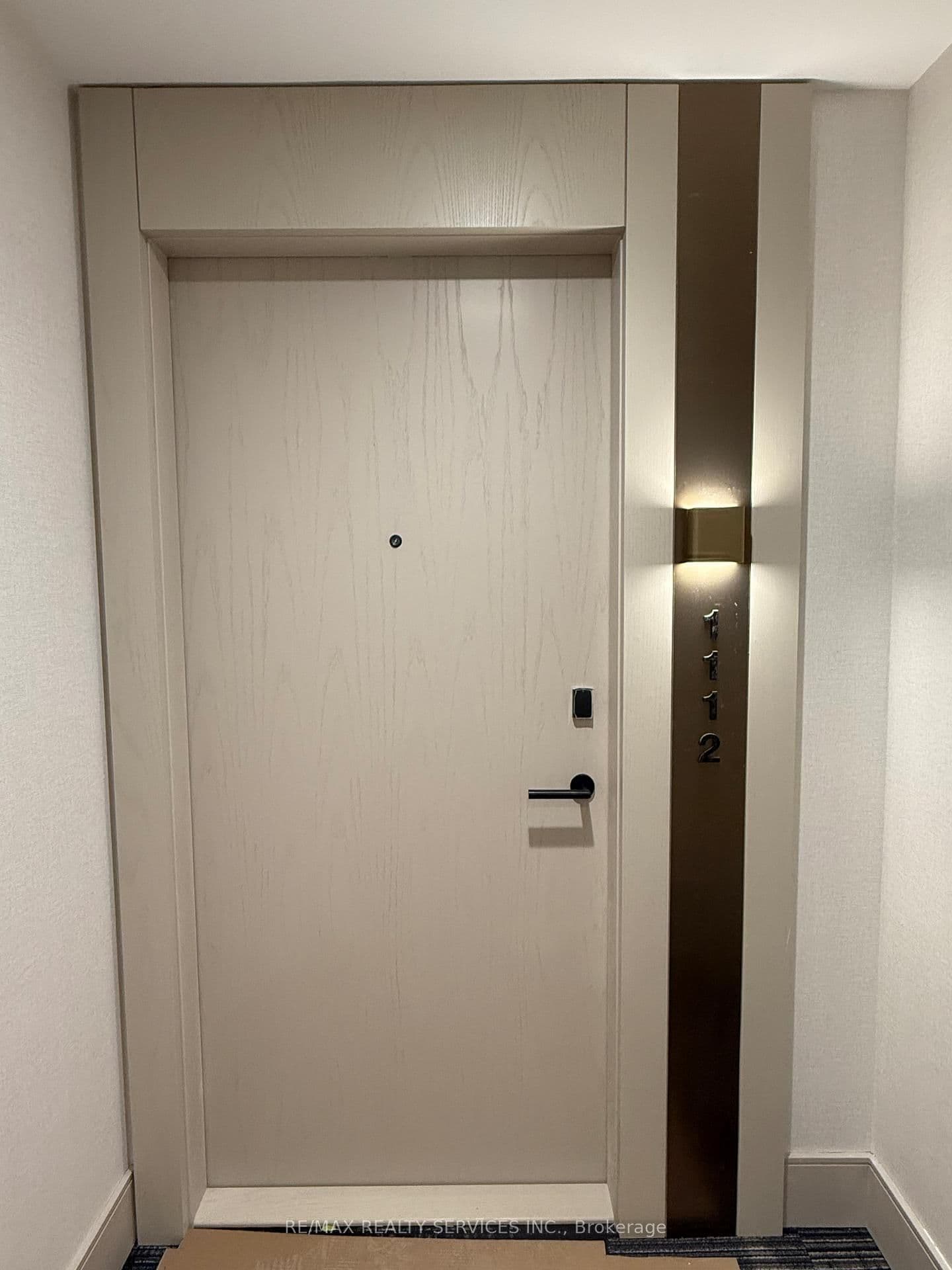 3006 William Cutmore Boulevard, Unit 1112