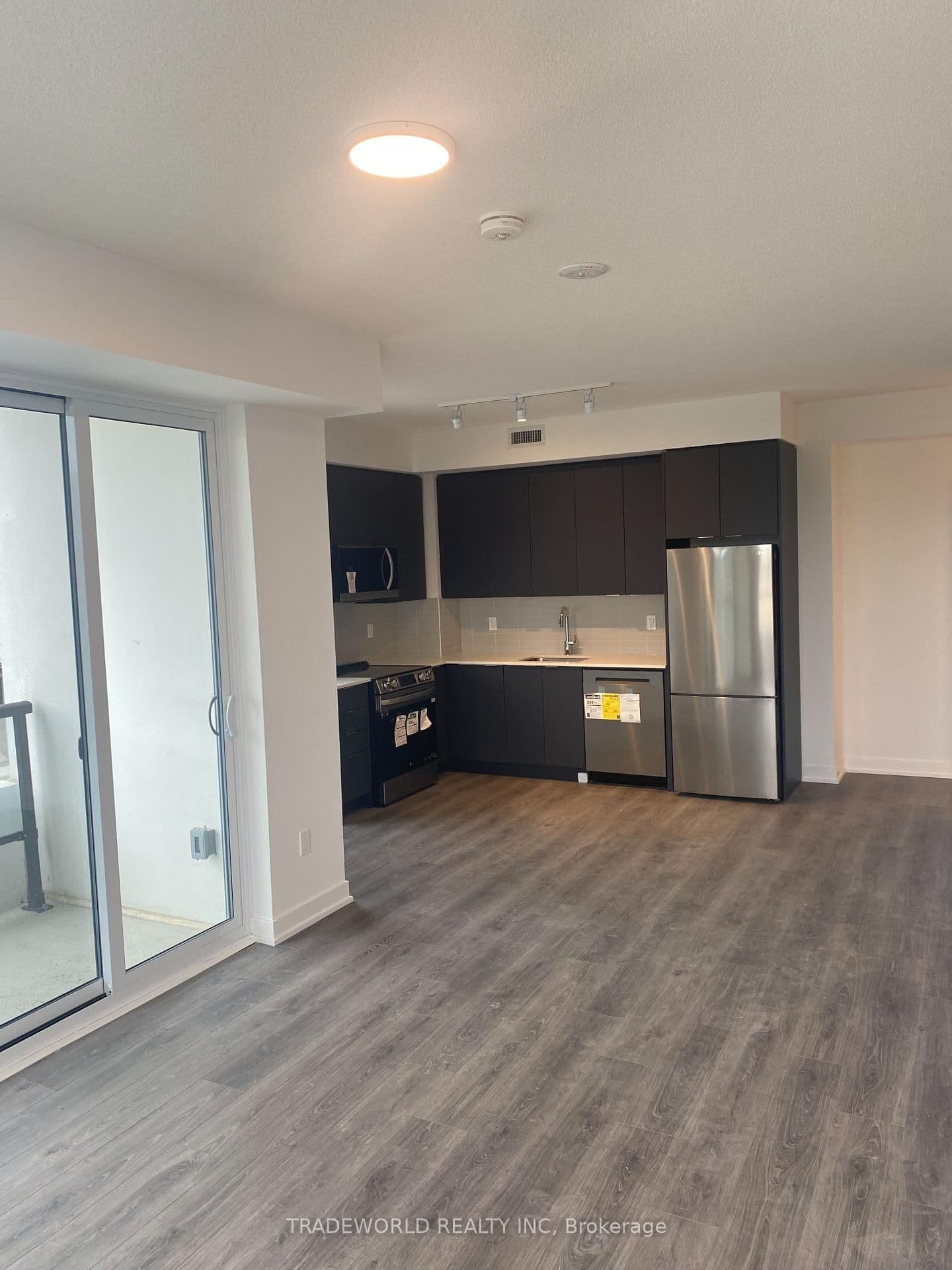 225 Malta Avenue, Unit 208