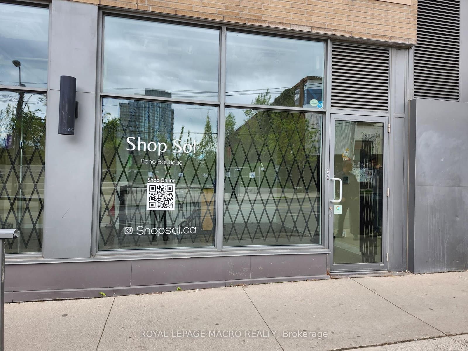 #1 - 1205 Queen Street W