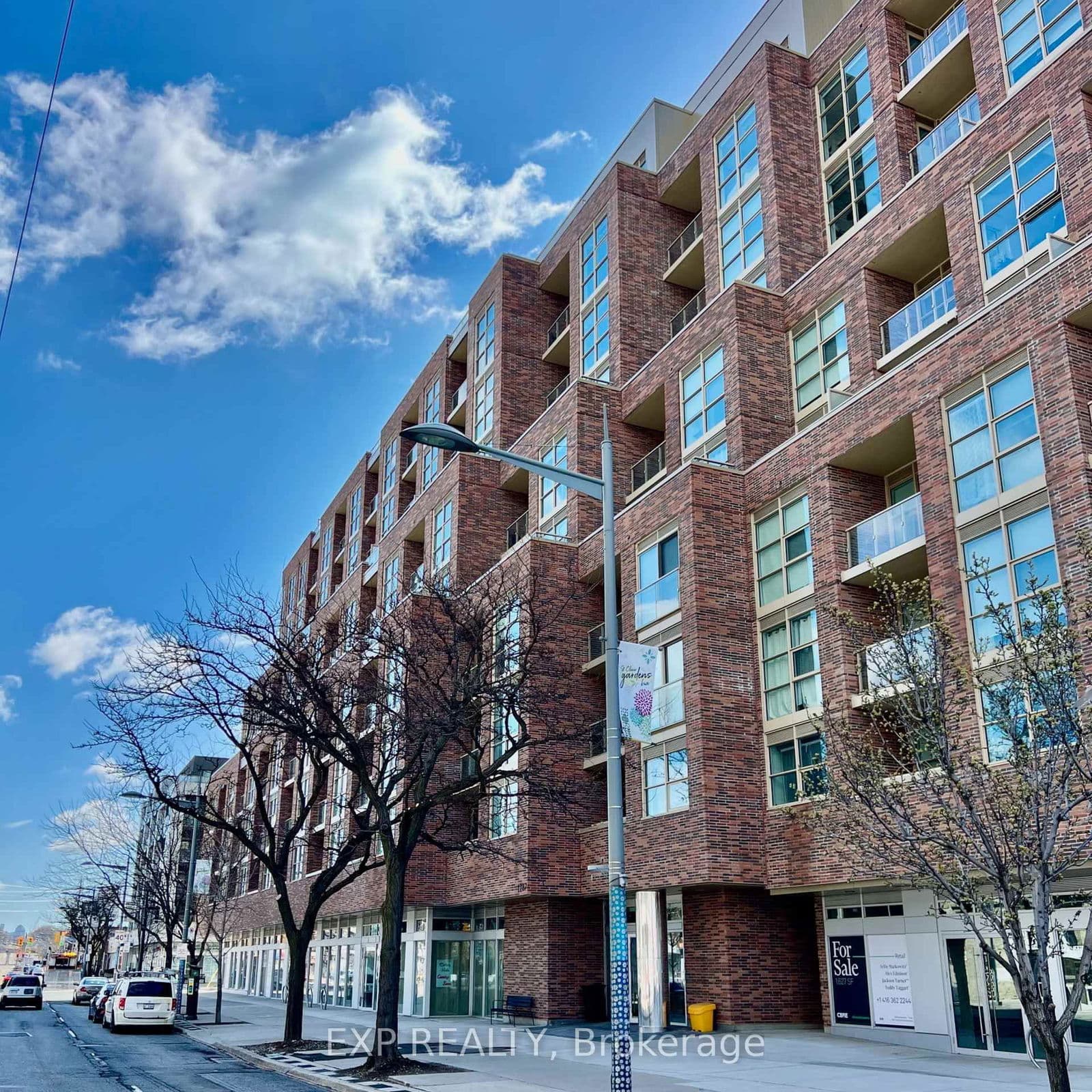 1787 St Clair Avenue W, Unit 218