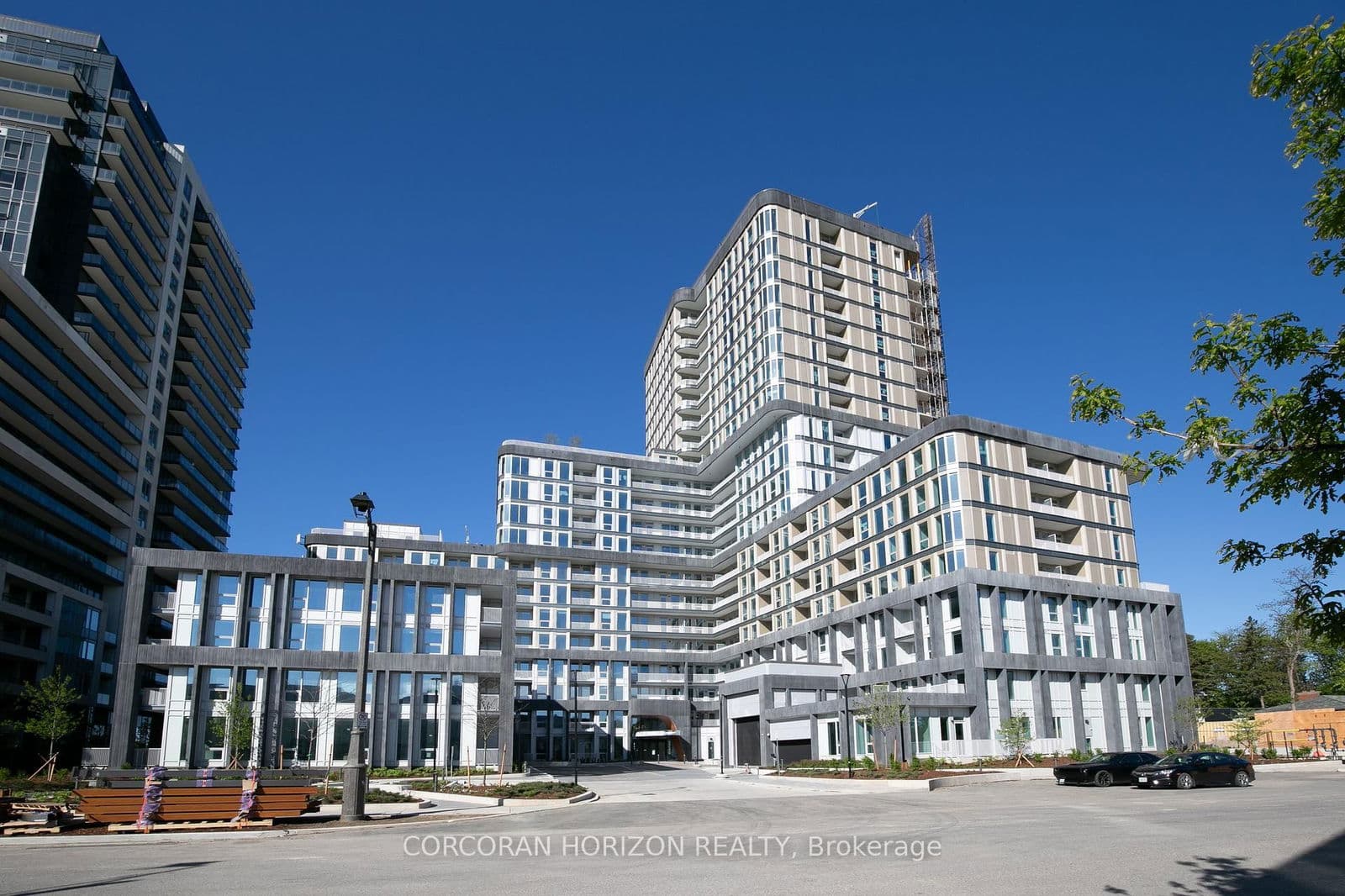 3240 William Coltson Avenue, Unit 304