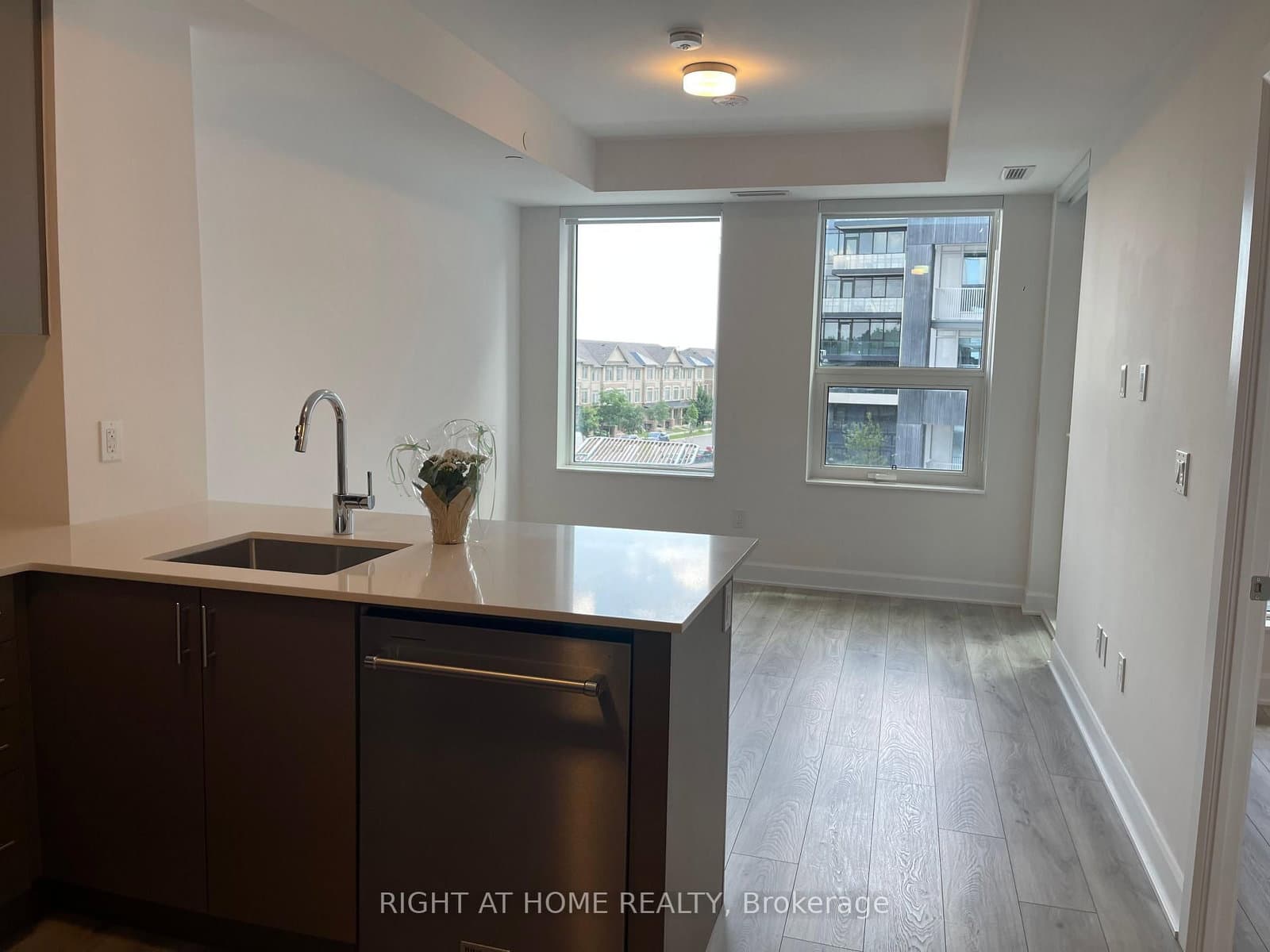 3240 William Coltson Avenue, Unit 333