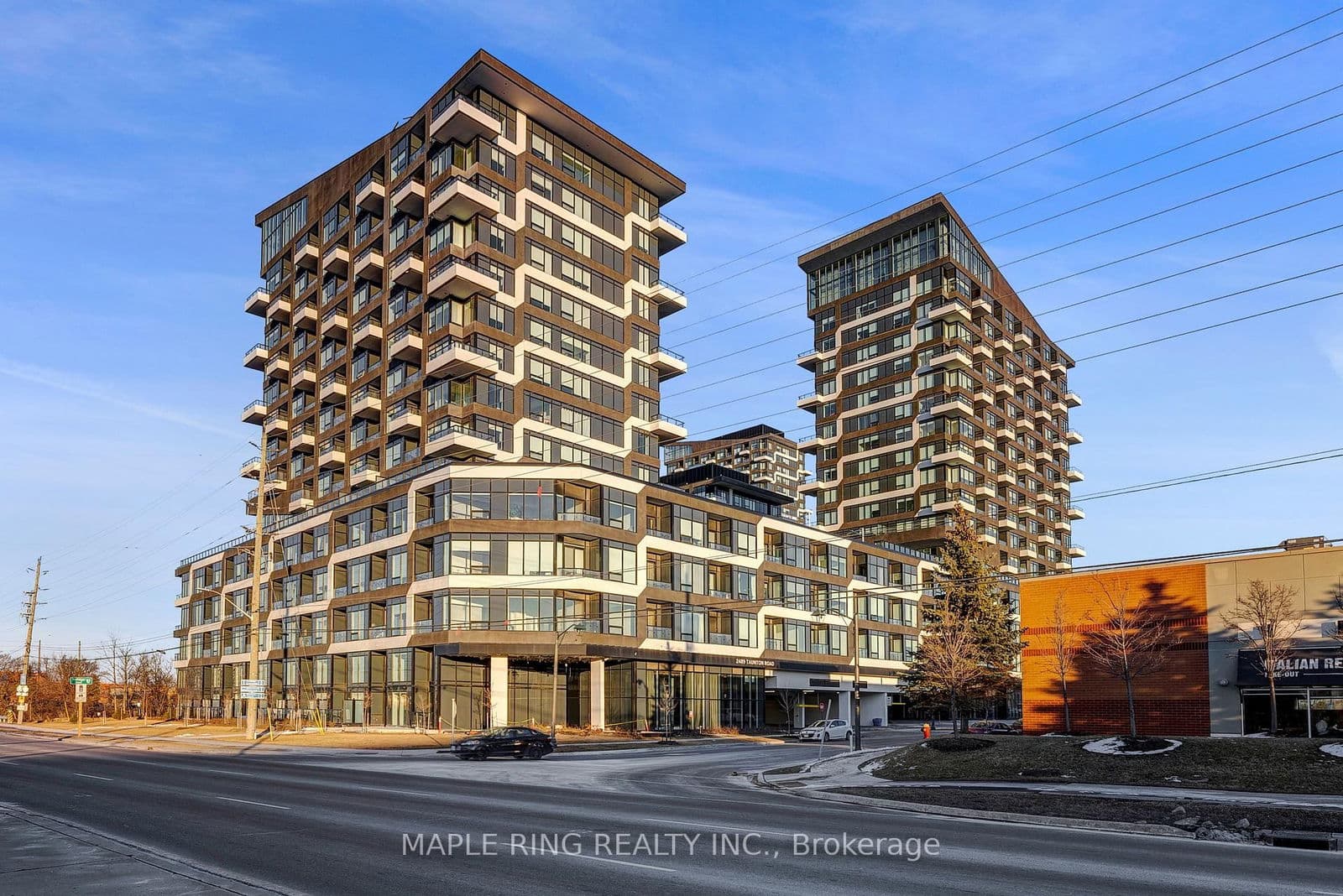 2489 Taunton Road, Unit 109